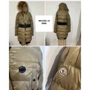 🧥 Moncler Down Coat – Size XS